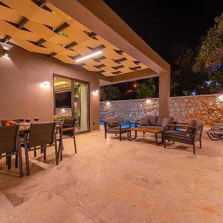 Villa Simurg *