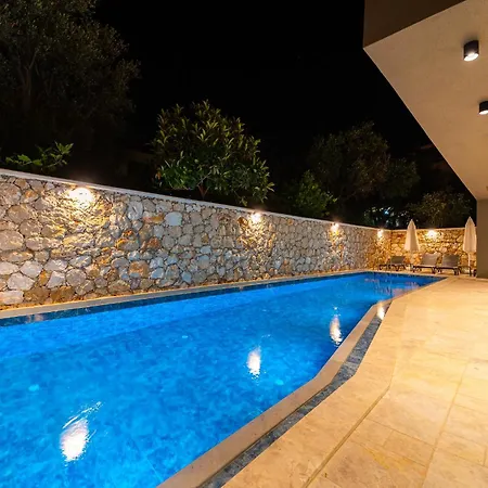 Villa Simurg וילה