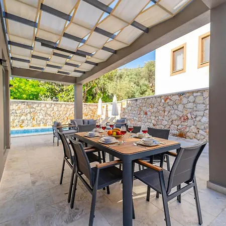 Villa Simurg